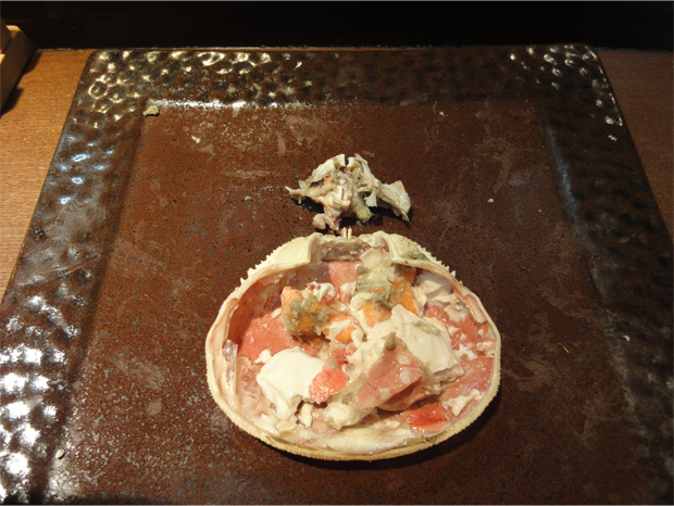 甲羅とカニ味噌